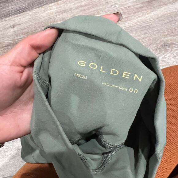 Aritzia Golden Green Sage Biker Shorts Size 00 - Picture 2 of 3